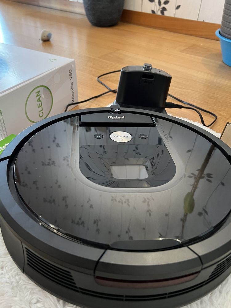 Aspirador iRobot Roomba 980