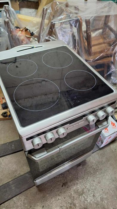 Kuchenka indukcyjna Amica z piekarnikiem