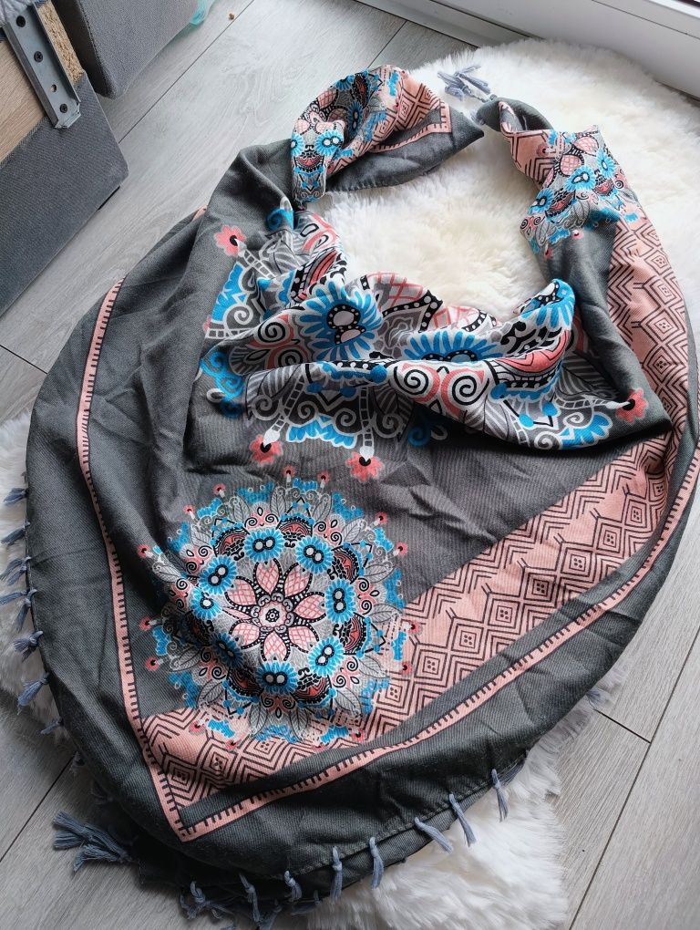 Chusta apaszka arafatka Boho wzór etniczny