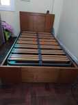 Cama em cerejeira