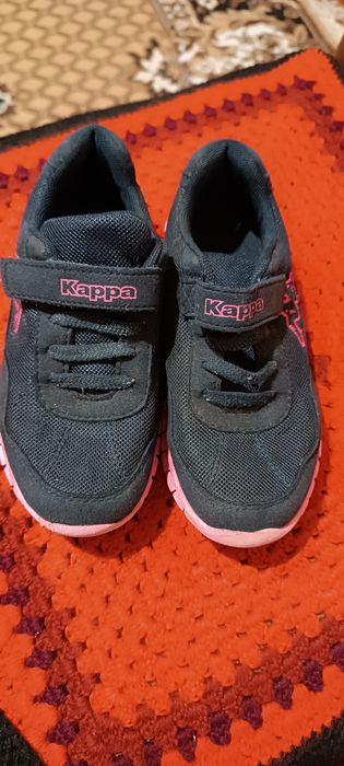 Кросівки для дівчинки