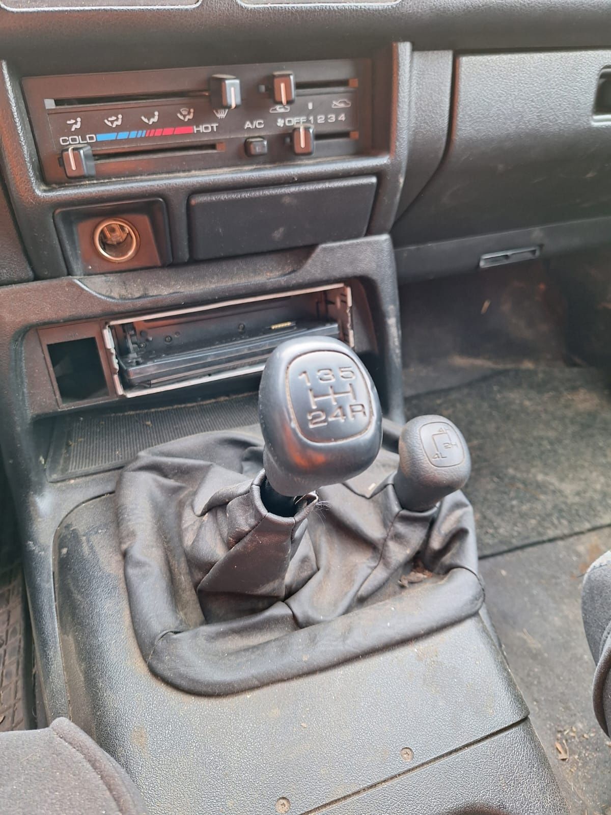 Sprzedam Opel FRONTERA OC/Przegląd ważne