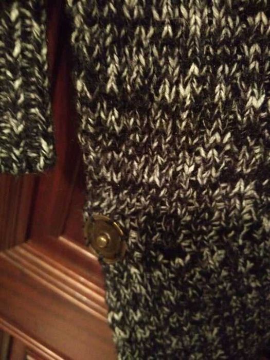 Casaco de lã mesclada de preto e branco