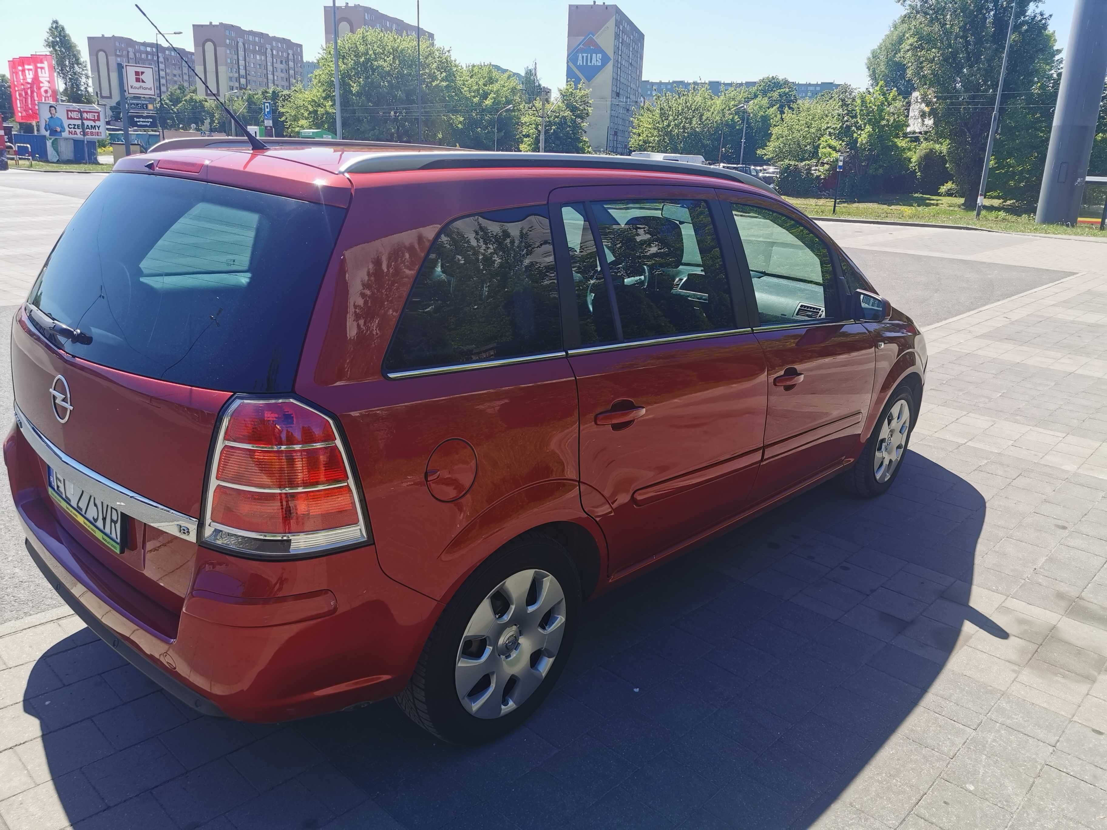 opel zafira 1.8 , gaz. 2006