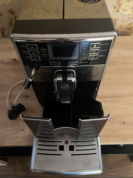 Кавомашина,кавоварка,еспрессо,капучіно Saeco PicoBaristo