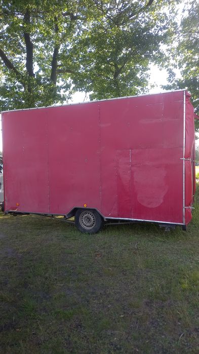 Przyczepa gastronomiczna handlowa imbiss sklep bar warzywniak kwiaciar