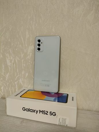Samsung Galaxy M52 6/128 полный комплект