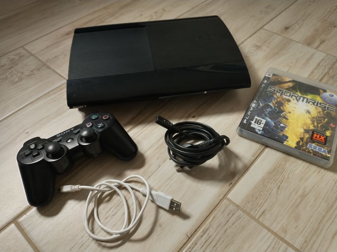 PlayStation 3 super slim 12GB