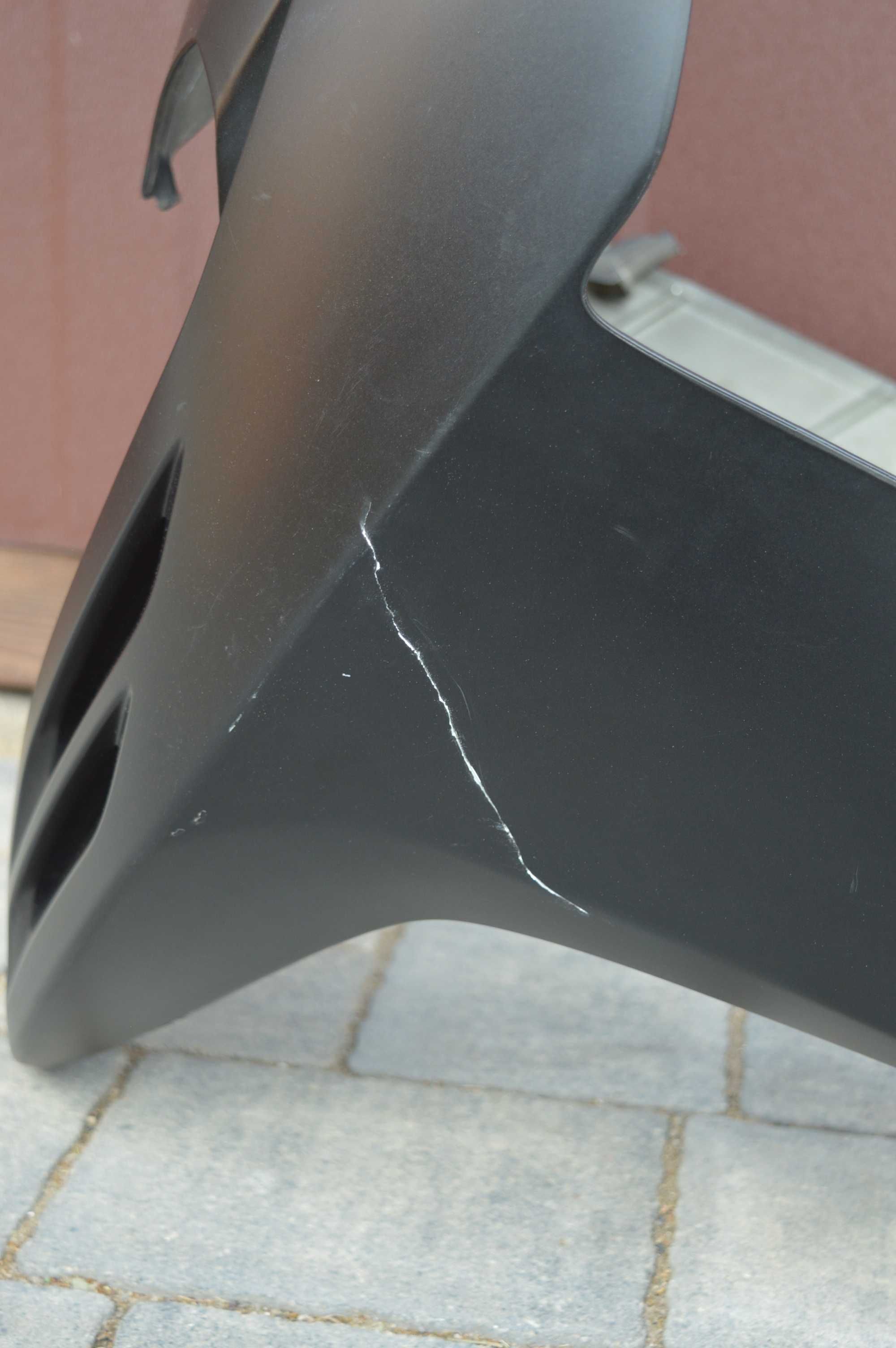 Piaggio Typhoon Aprilia SR '18r+ CZACHA czasza owiewka