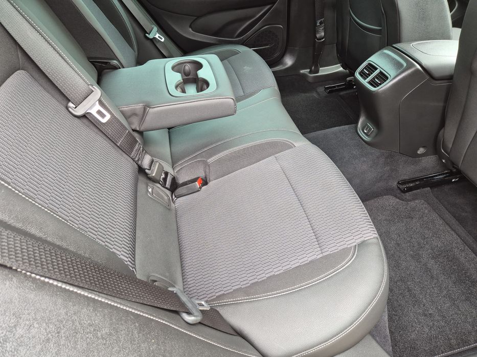 Insignia 2018 rok 1.5 benzyna 76 tys km led navi  z niemiec oplacone