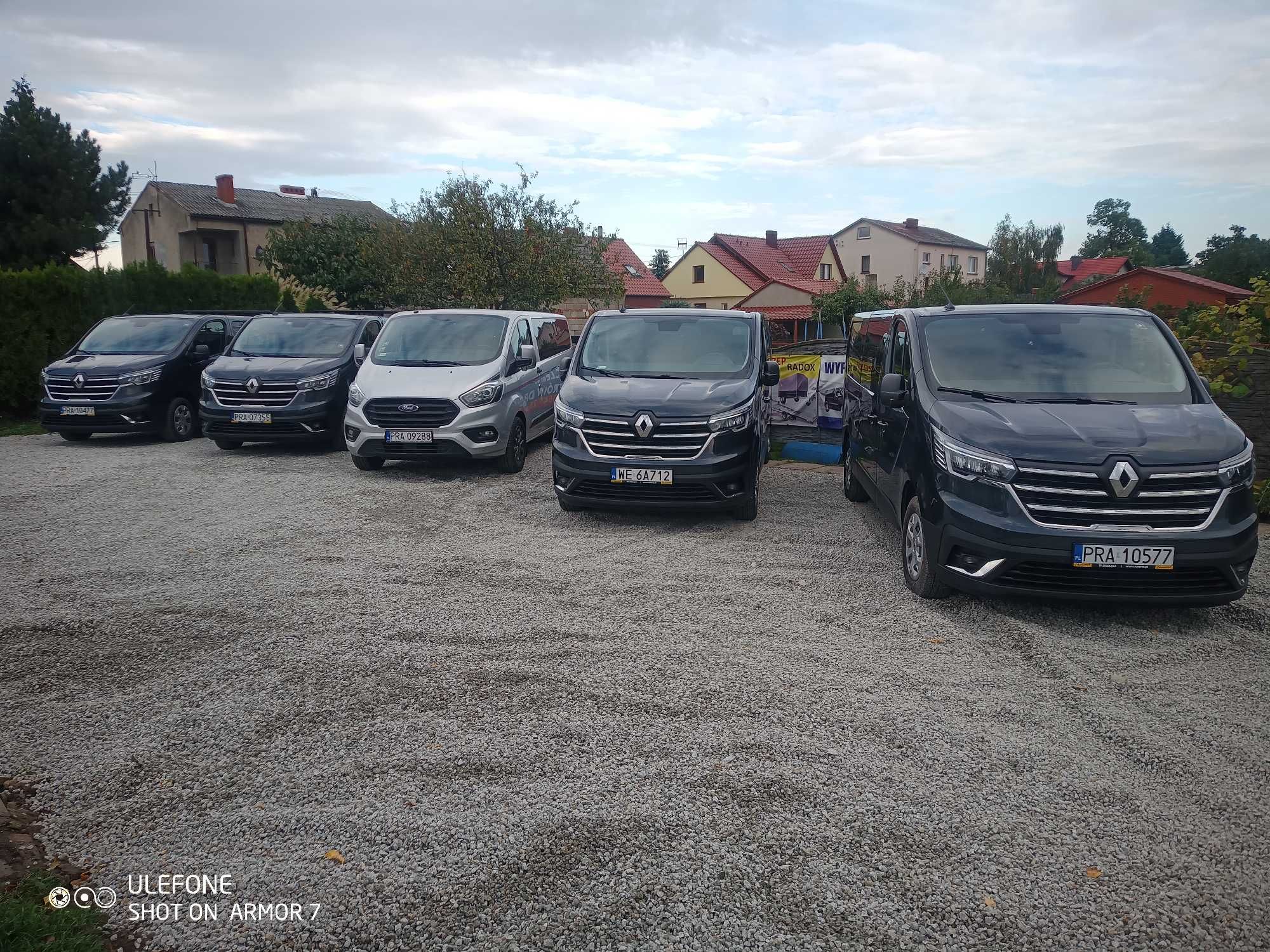 Wynajem Busa 9 Osobowe  Wypożyczalnia Busów  /Narty?Ferie?Sylwester