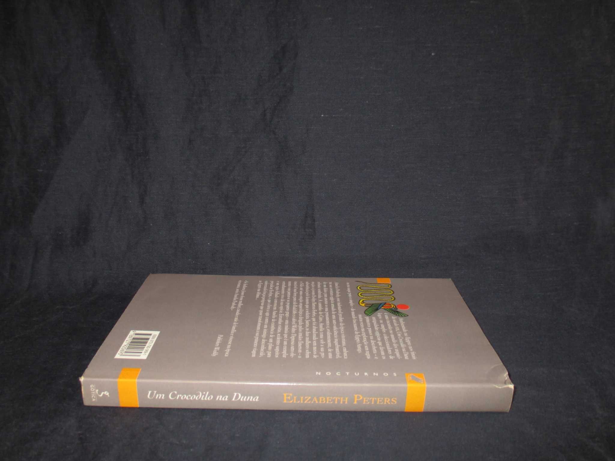 Livro Um Crocodilo na Duna Elizabeth Peters