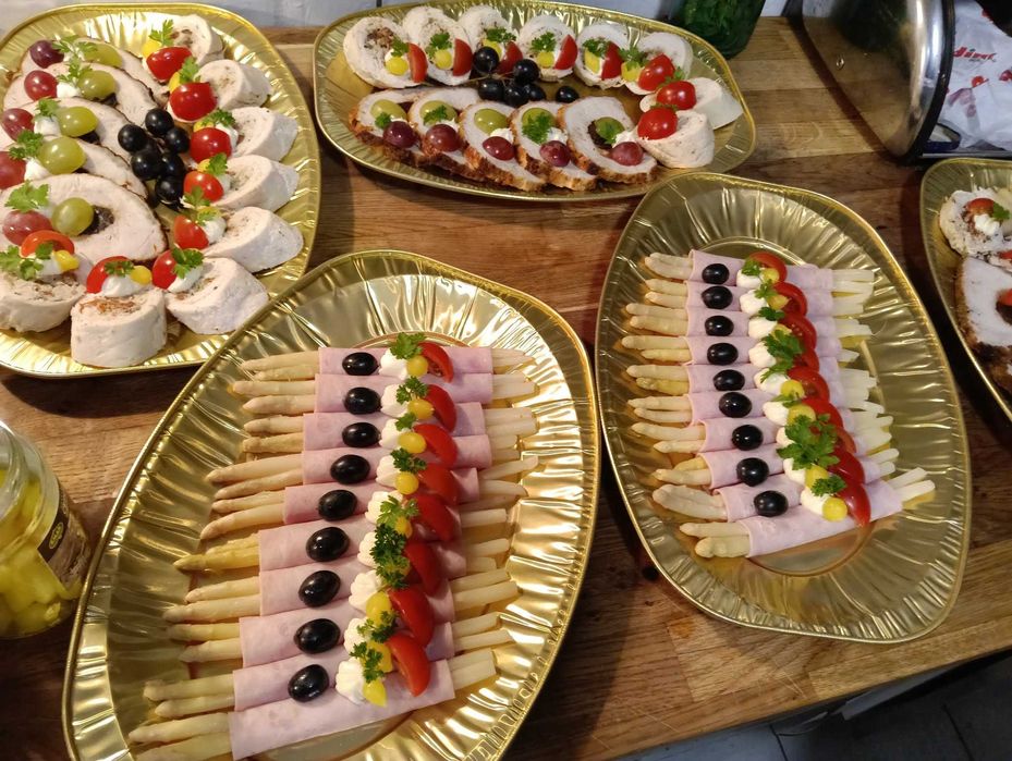 CATERING - Przyjmujemy zamówienia na święta i sylwestra - CATERING