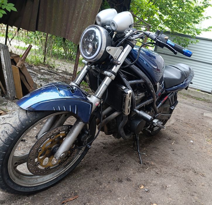 Продам Мотоцикл Сузукі Бандіт 250