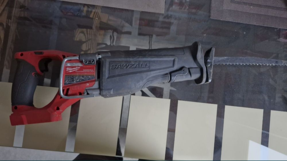 Сабельная пила milwaukee 2720-20 m18