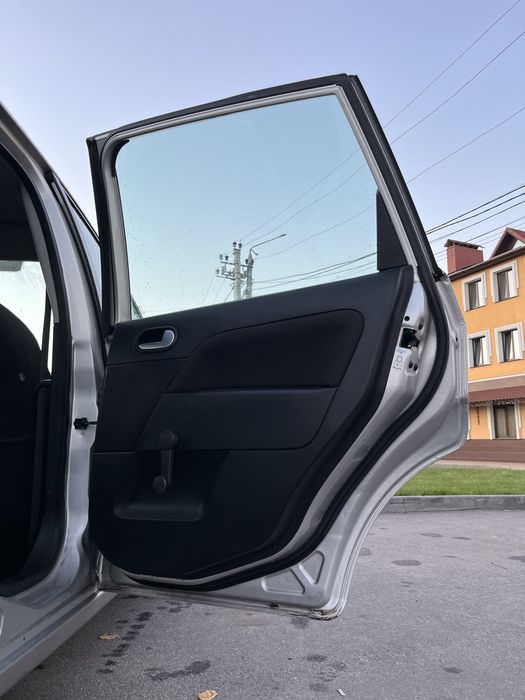 Продам Ford Fiesta