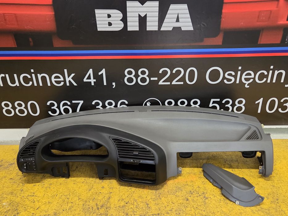 BMW E36 Sedan Pulpit Kokpit Deska Rozdzielcza Szara Sedan BDB Stan BMA