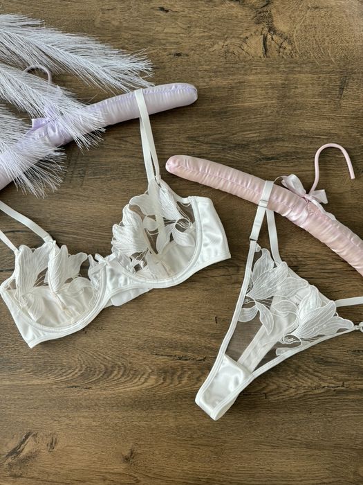 Жіноча білизна , комплект білизни, топ,бра, трусики жіночі