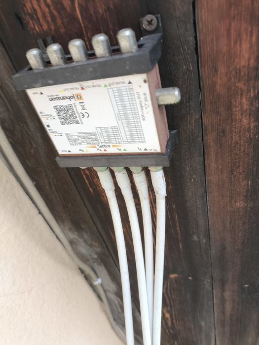 Antena satelitarna 90 cm