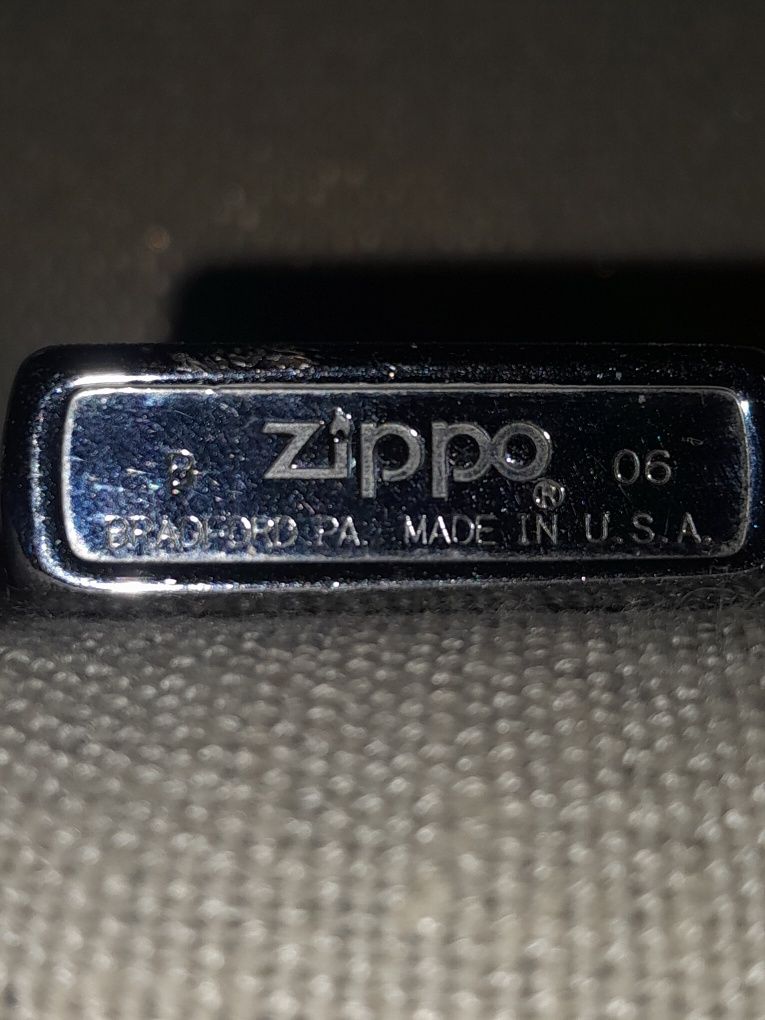 Орігінальна запальничка ZIPPO USA