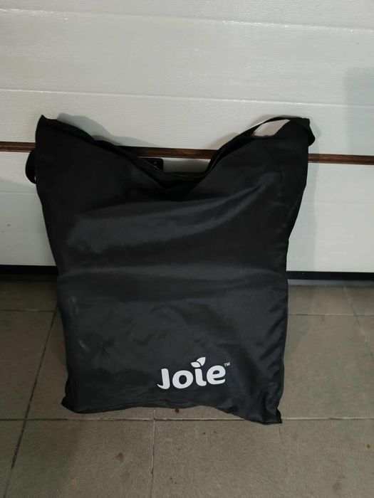 Joie pact pro lekki i kompaktowy wózek spacerowy