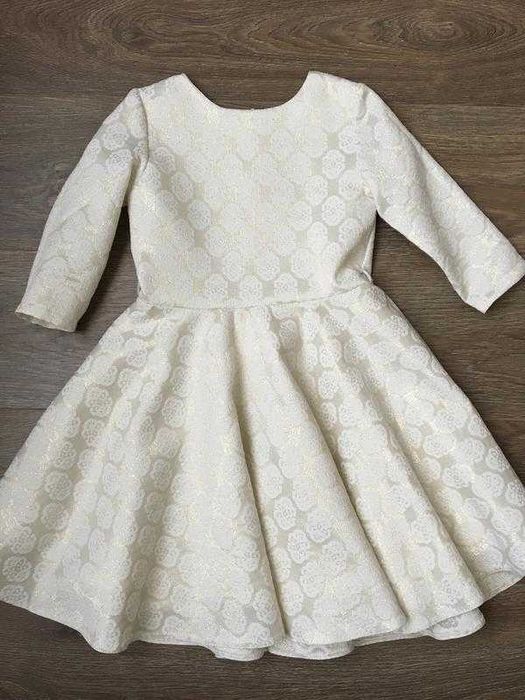 Сукня для дівчинки