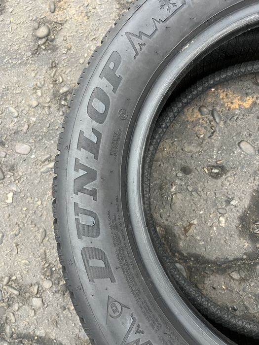 Шини 215/55 R16 пара Dunlop 2022р, зима 7 мм