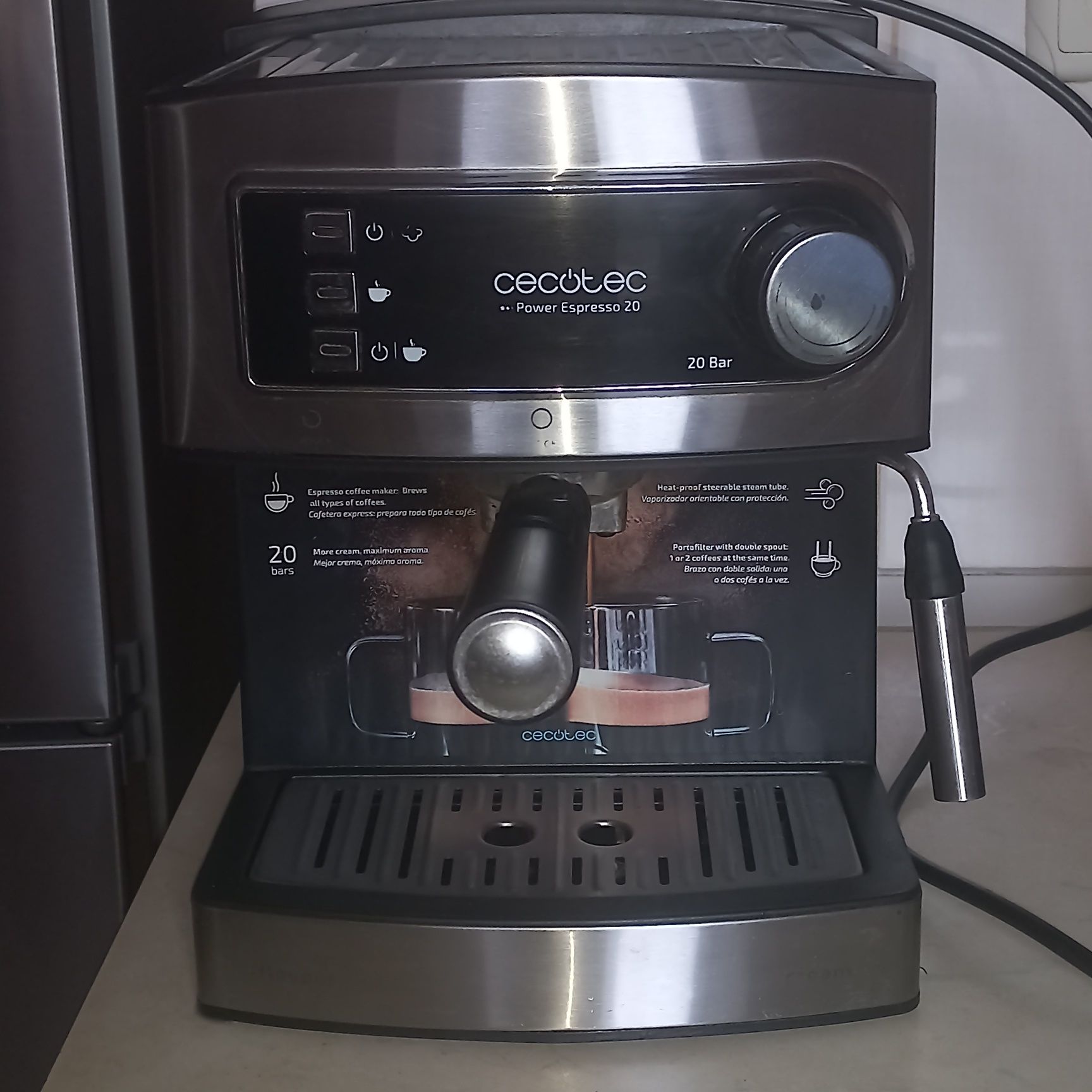 Кавоварка cecotec Power Espresso 20