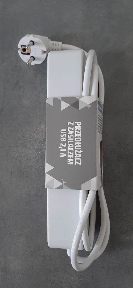 Sprzedam listwę zasilającą z wtykiem usb