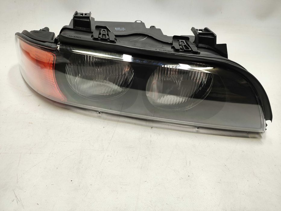 Lampa prawa reflektor prawy BMW E39 HB3, H7  NOWA