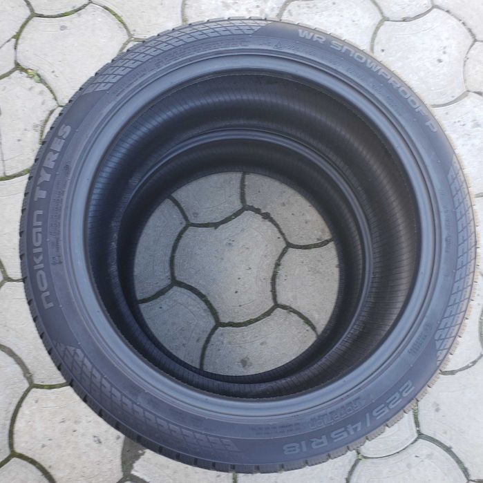 Шини 225/45 R18 Nokian (Нокіан) 120$/2шт. зимова резина
