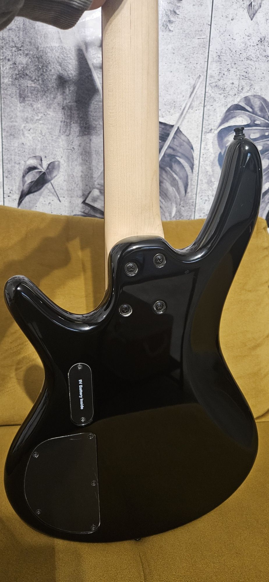 Ibanez GSR205 BK gitara basowa 5 str