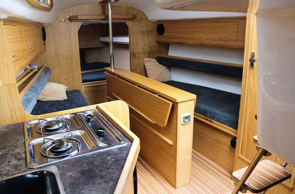 Jacht Aquatic 25T (antila, maxus, delphia)