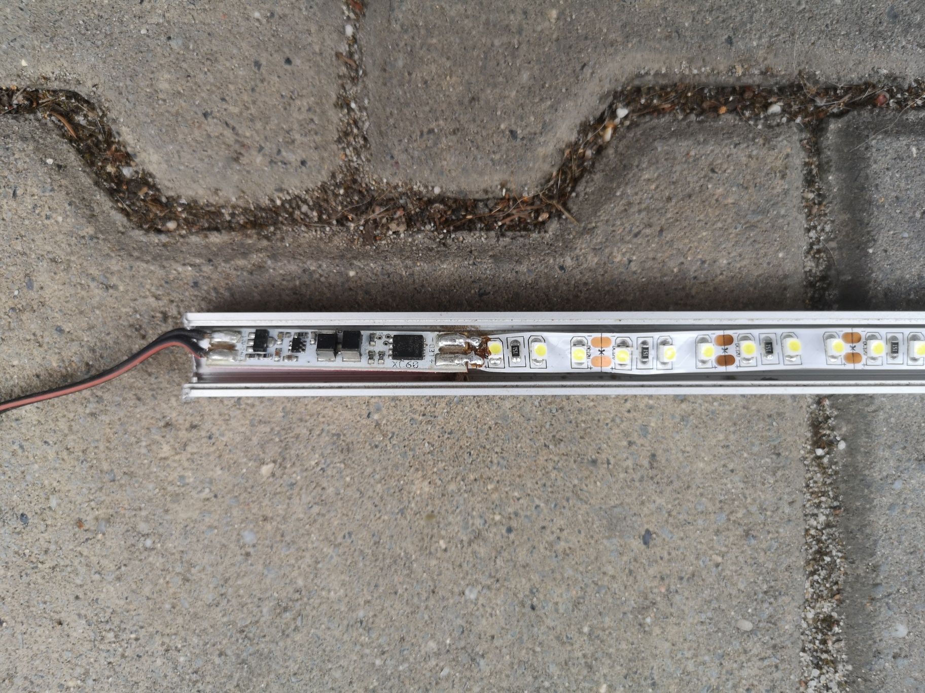 Profil led aluminiowy wyłącznik bezdotykowy XC60 ledy