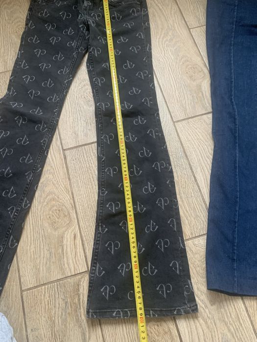 Джинси жіночі кльош