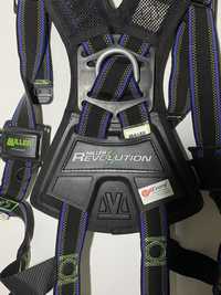 Uprząż Miller Revolution Comfort R2 Safety Harness