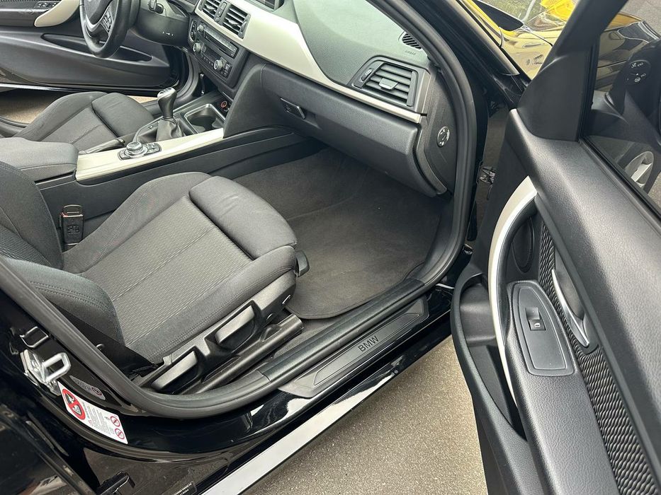 Продам BMW 316d F30