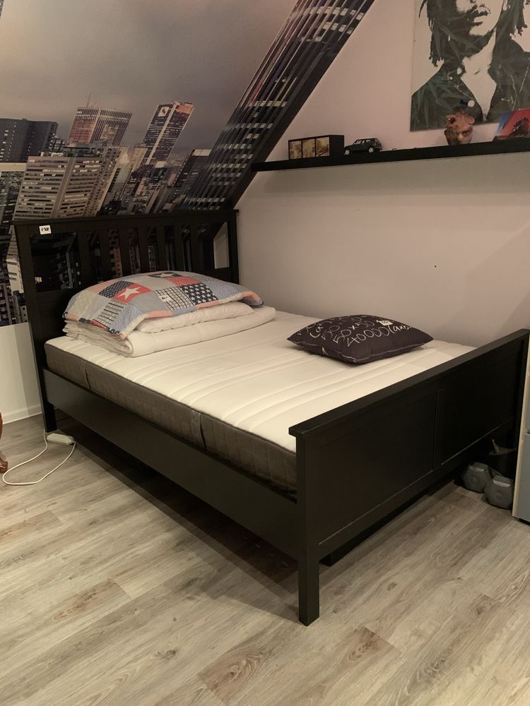 Łóżko drewniane z IKEA