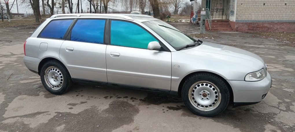 Ауді А4 / Audi A4 B5