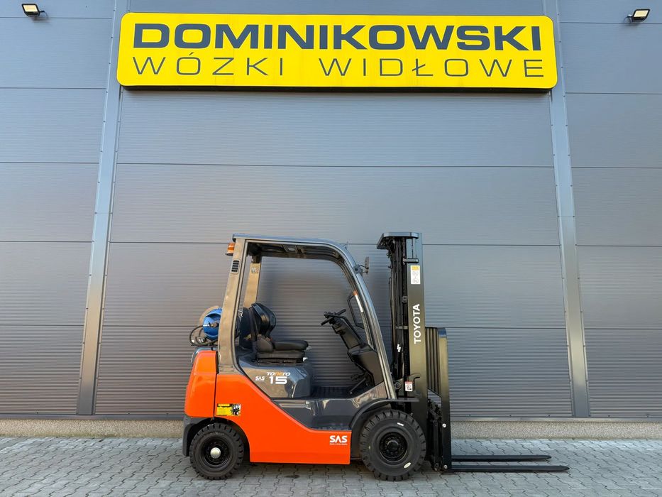 Toyota 02-8FGF15  wózek widłowy 2016R. LPG triplex WYNAJEM SPRZEDAŻ SERWIS