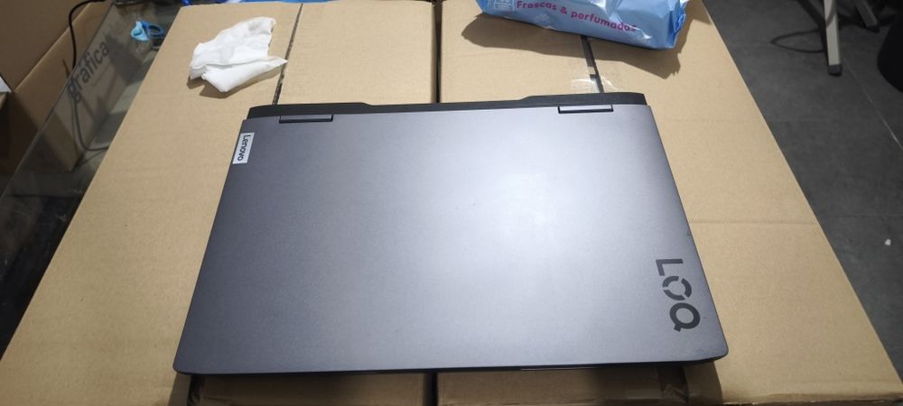 Portátil gamer Lenovo