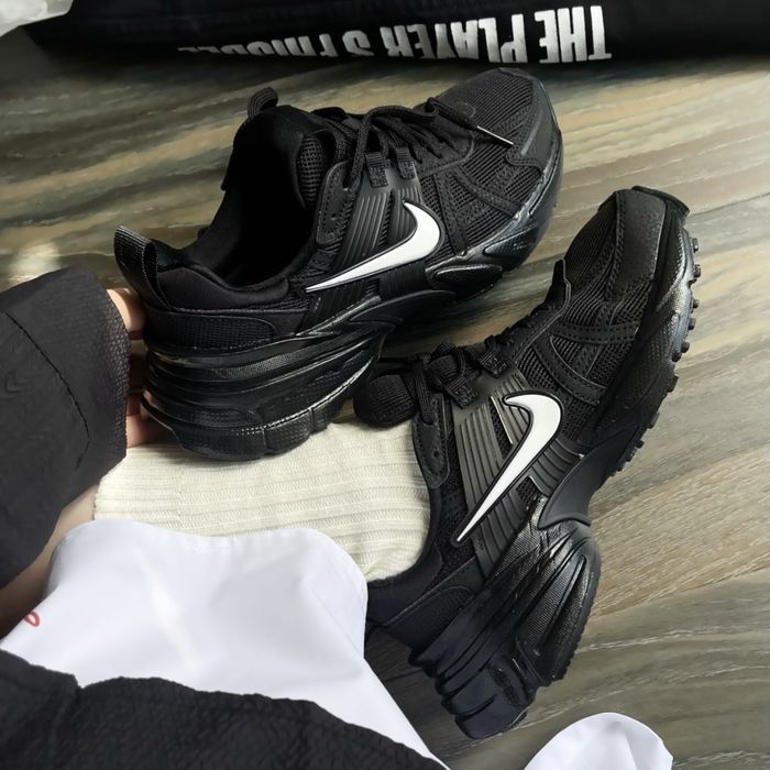 ОРИГІНАЛ! Nike V2K run оригінальні жіночі кросівки