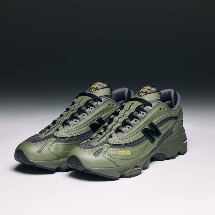 кросівки New Balance 1000