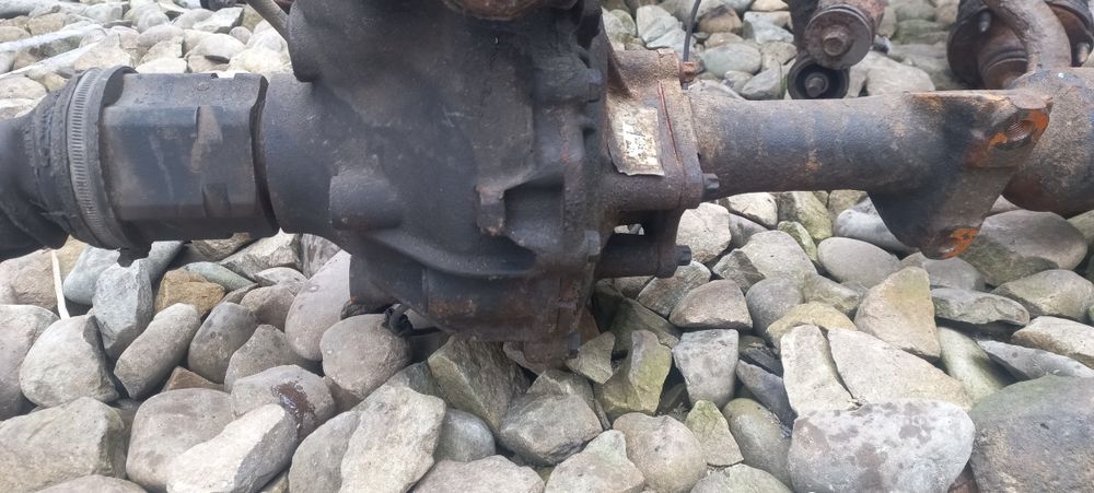 Передній міст редуктор toyota hilux 1kd  3.0 tdi 2013 r