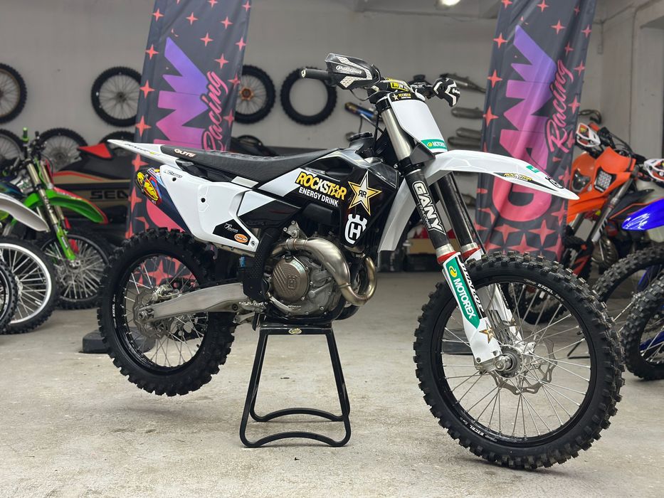 Husqvarna FC 450 cc Rockstar Edition Limited - FMF - 45 mth