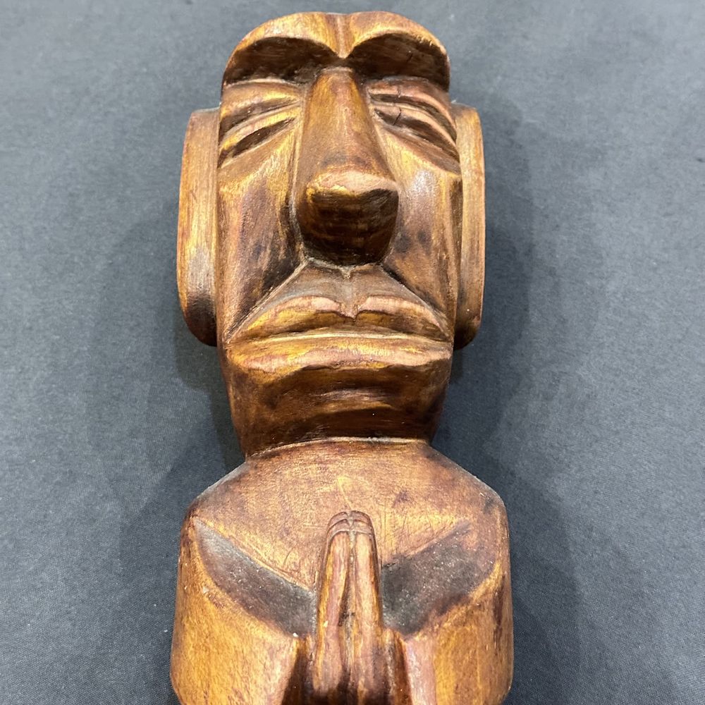 Деревяна статуетка народу моаї