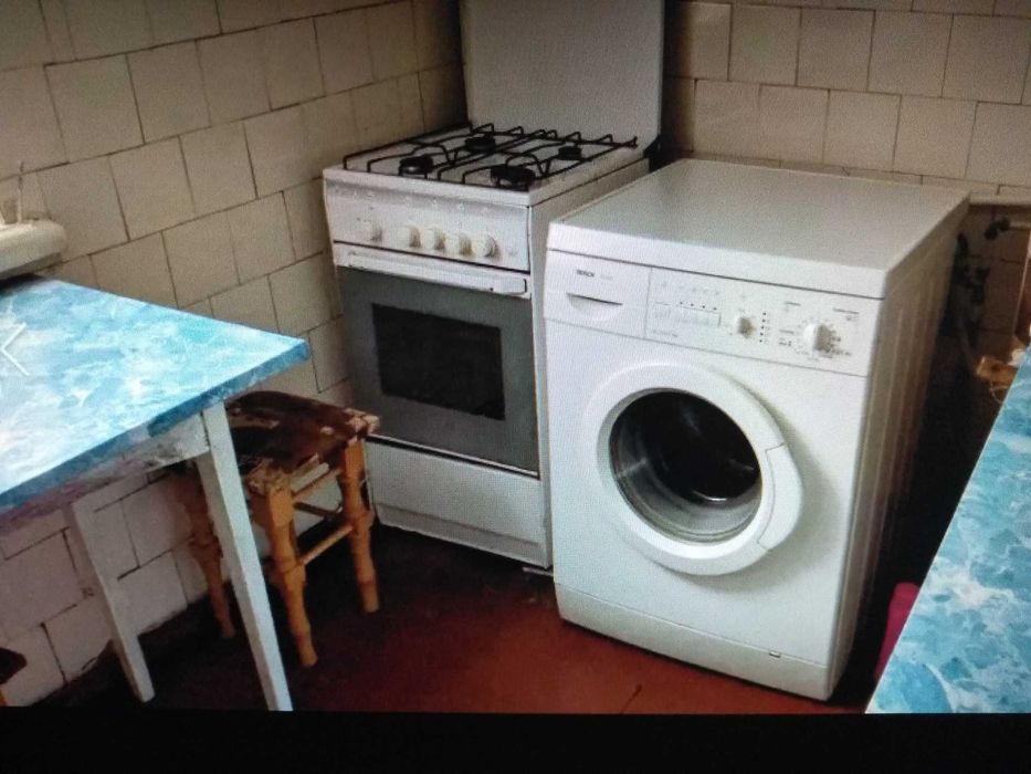 1 кімнатна недалеко від Електромережі