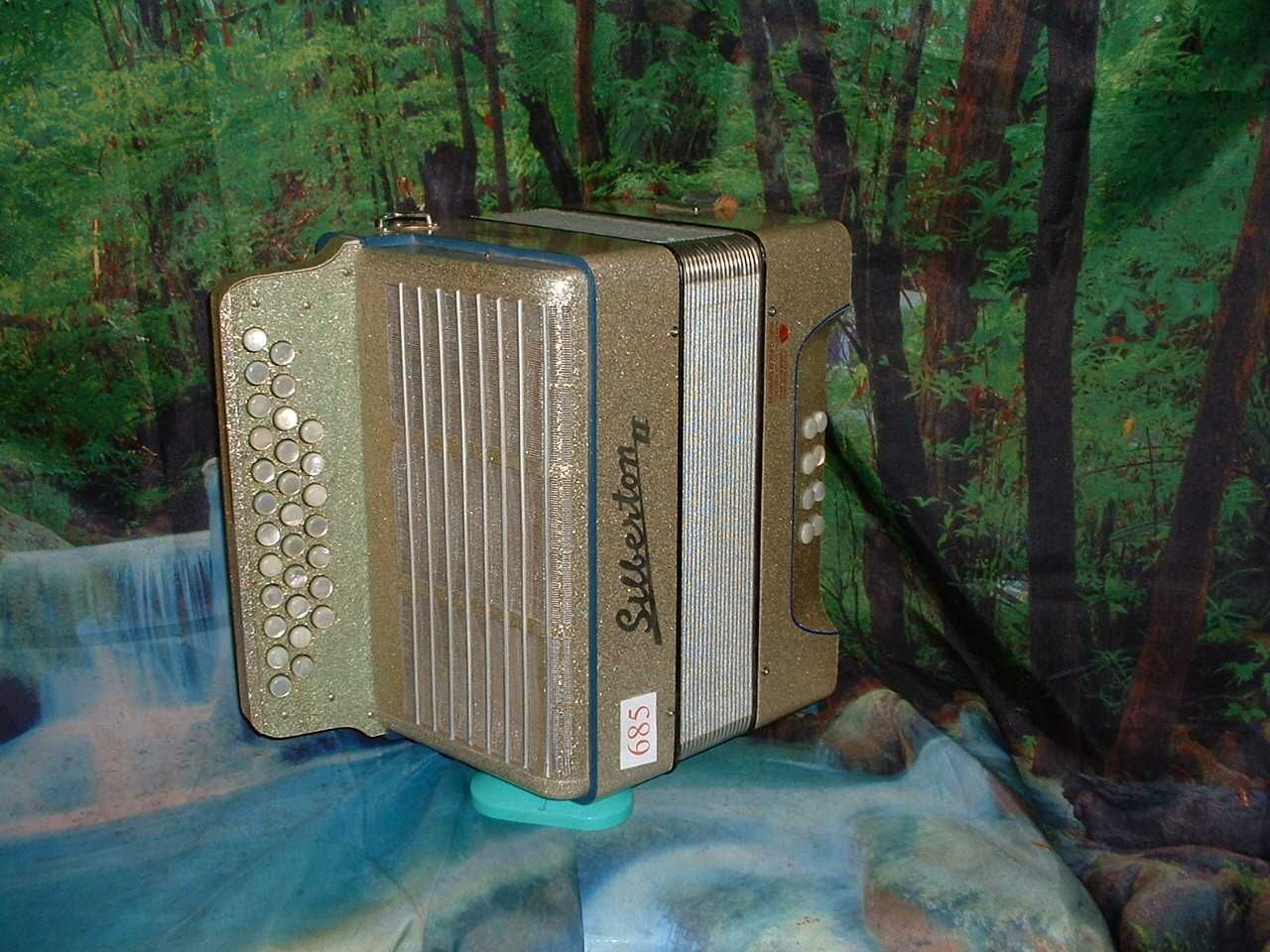 Concertina a venda n.685