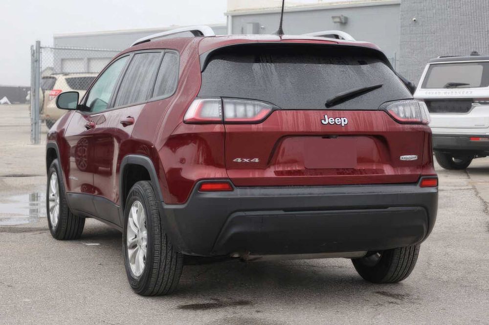 Jeep Cherokee Latitude      2021