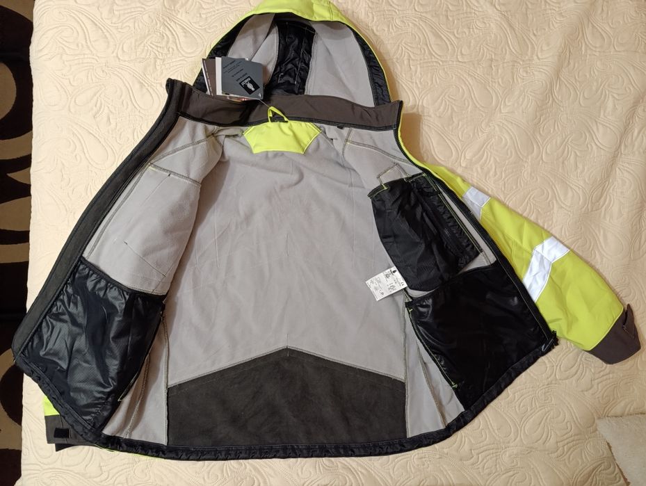 Рабочая  Зимняя куртка Softshell MASCOT SAFE SUPREME 2XL-3XL strauss